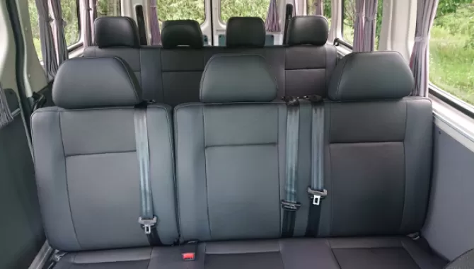 Фото 7 - Nissan NV400