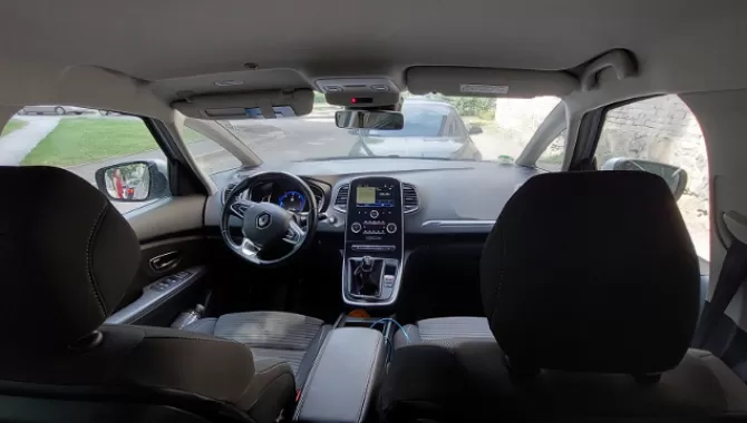 Фото 7 - Renault Grand Scenic