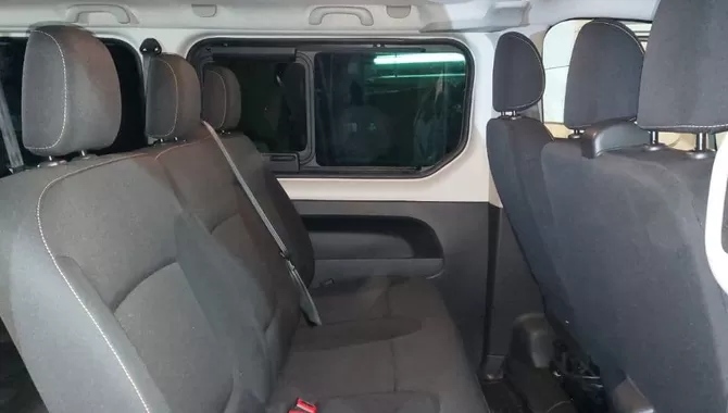 Фото 7 - Renault Trafic