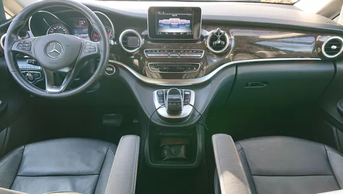 Фото 6 - Mercedes V Class