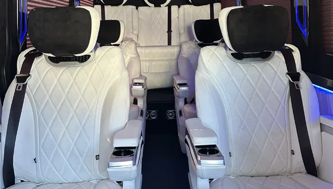 Фото 2 - Mercedes Benz VIP Shuttle
